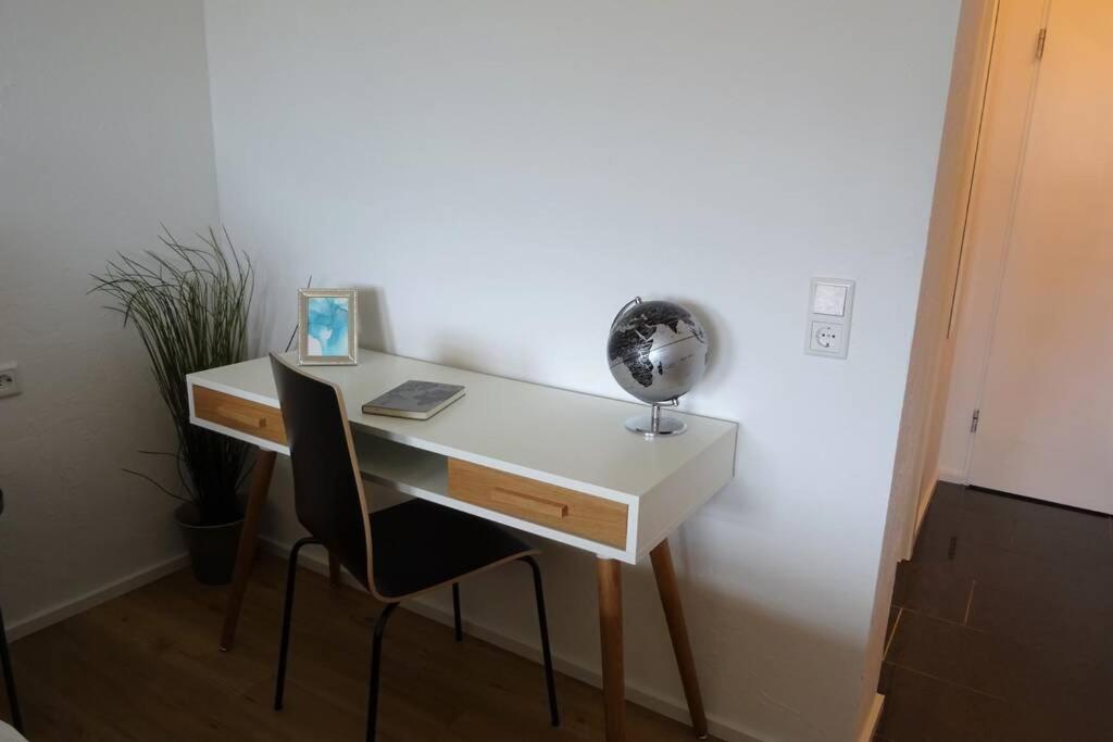 Modernes Apartment Mit Traumhaftem Blick Ins Gruene Bräunlingen Exterior photo